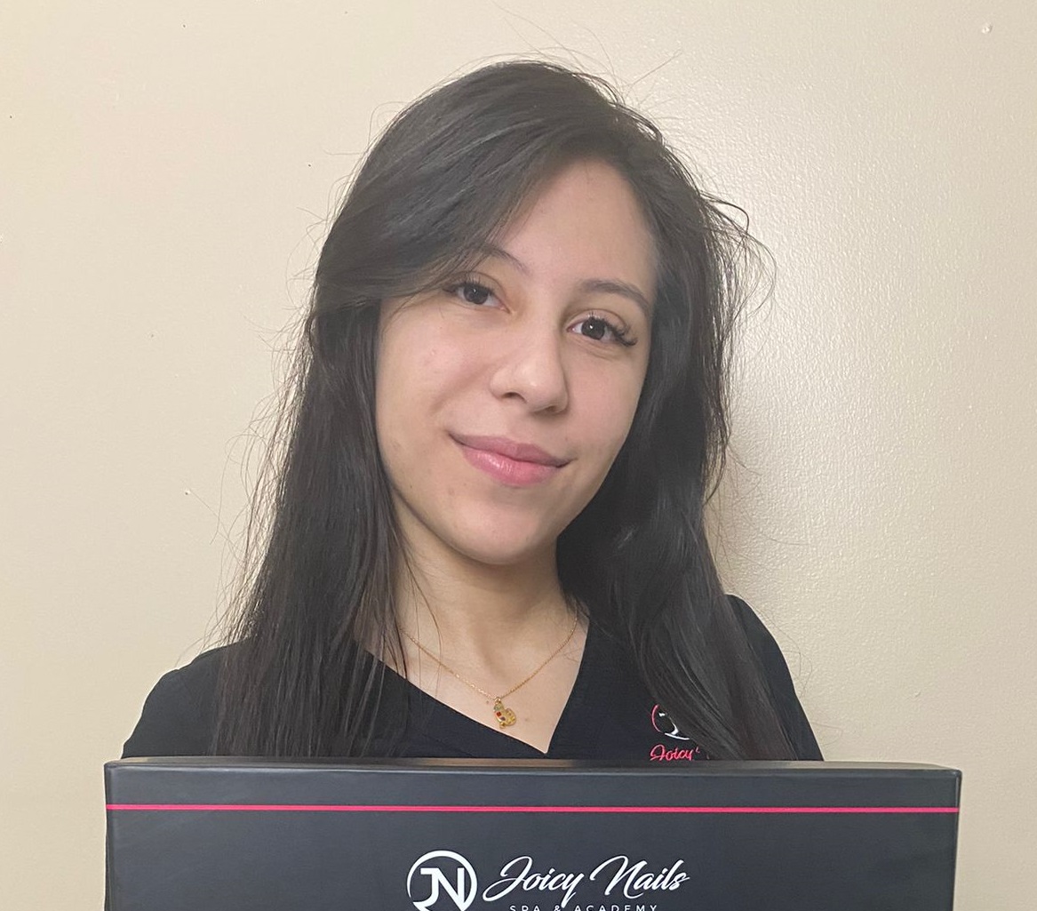 Marian Mota