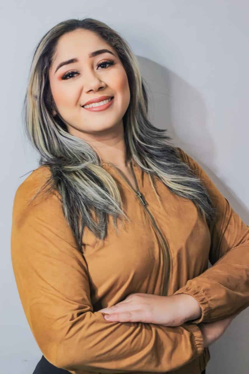 Gabriella Jimenez, alumna de Joicy Nails